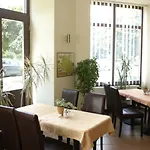 Gaestehaus Lisakowski Am Brautwiesenpark 3* Görlitz