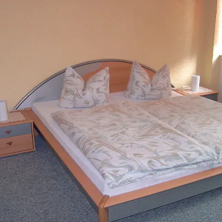 Gaestehaus Lisakowski Am Brautwiesenpark Görlitz