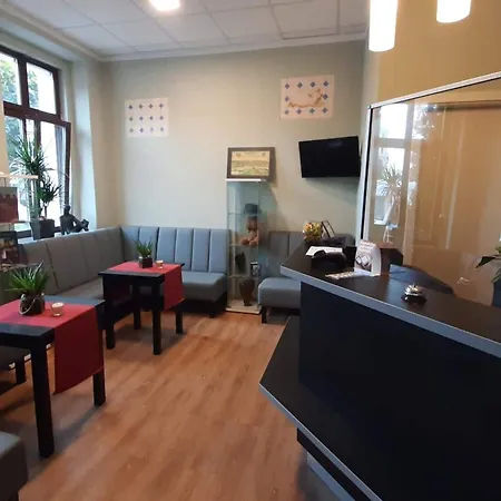 מלון Gaestehaus Lisakowski Am Brautwiesenpark 3*