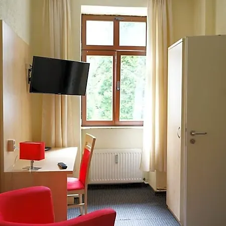 Hotell Gaestehaus Lisakowski Am Brautwiesenpark 3*