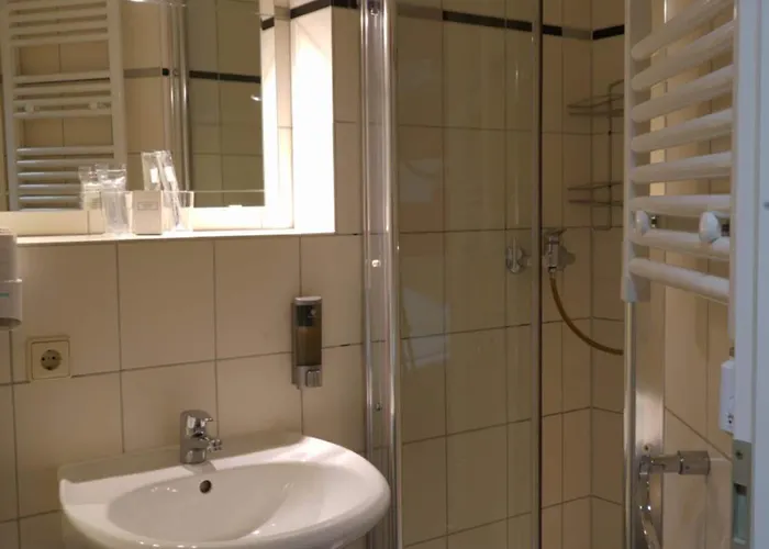 Gaestehaus Lisakowski Am Brautwiesenpark ホテル