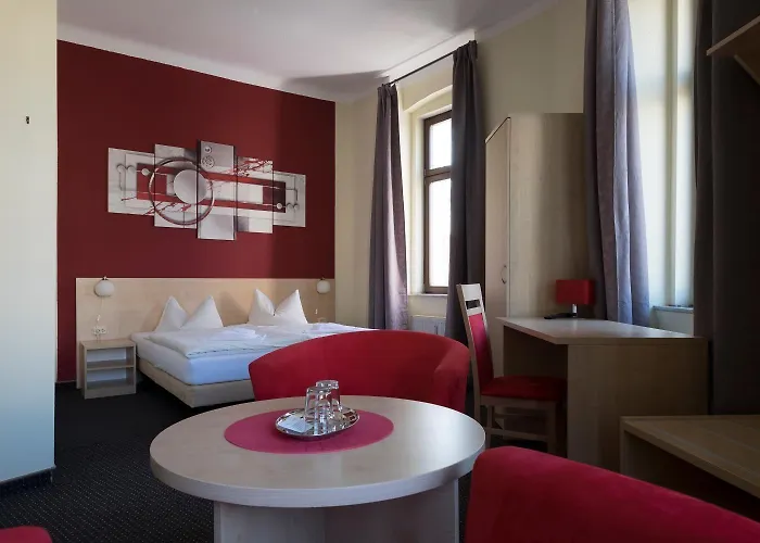 ホテル Gaestehaus Lisakowski Am Brautwiesenpark