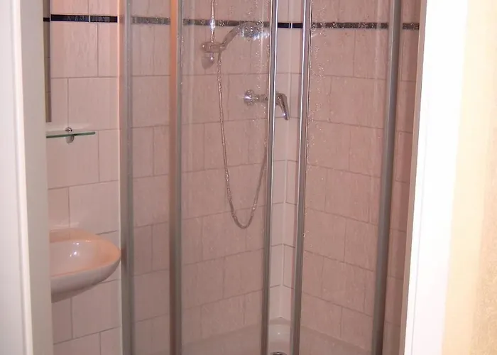 Gaestehaus Lisakowski Am Brautwiesenpark ホテル