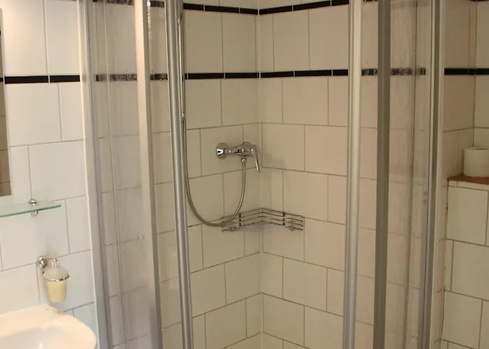 Gaestehaus Lisakowski Am Brautwiesenpark ホテル